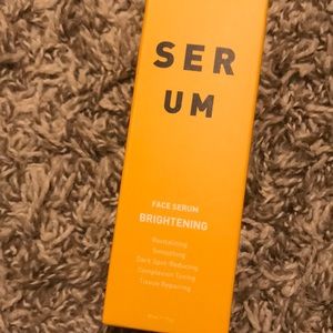 New in box - brightening face serum